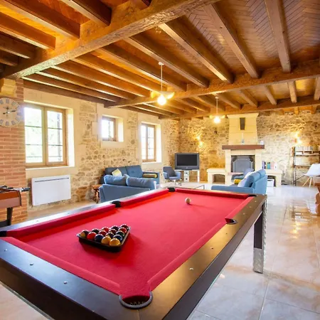 Nouzet Et Lits Holiday home Eyzerac