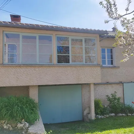 Nouzet Et Lits Holiday home *