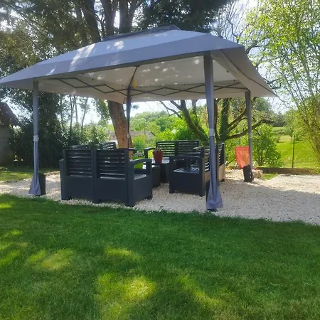 Tatil Evi Nouzet Et Lits Eyzerac