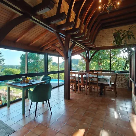 Nouzet Et Lits Tatil Evi