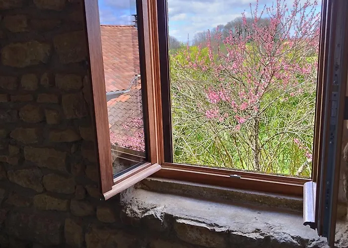 Nouzet Et Lits * Eyzerac