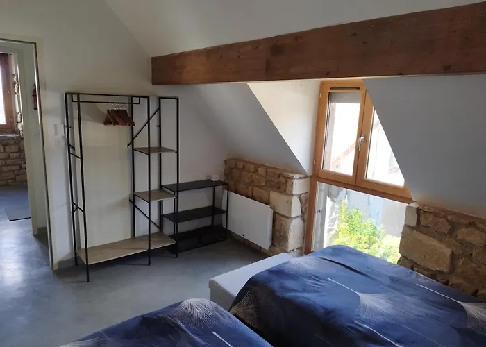 Nouzet Et Lits