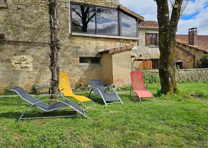 度假居 Nouzet Et Lits