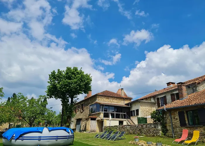 Nouzet Et Lits * Eyzerac