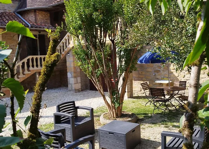 Nouzet Et Lits 度假居