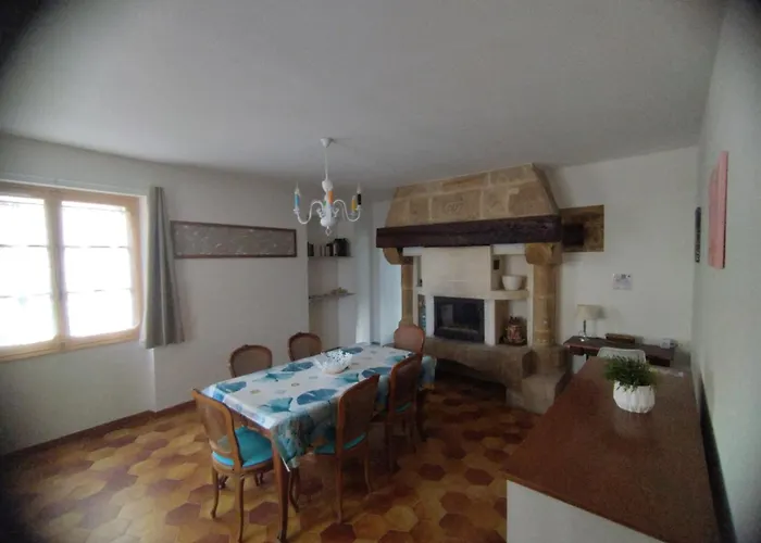 Nouzet Et Lits * Eyzerac